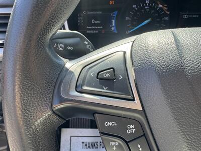 2019 Ford Fusion Hybrid SE   - Photo 22 - Norwalk, CA 90650-2241
