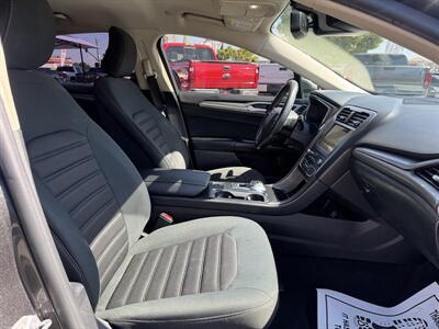 2019 Ford Fusion Hybrid SE   - Photo 42 - Norwalk, CA 90650-2241