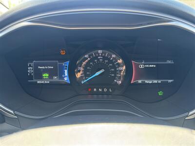 2019 Ford Fusion Hybrid SE   - Photo 43 - Norwalk, CA 90650-2241