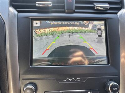 2019 Ford Fusion Hybrid SE   - Photo 45 - Norwalk, CA 90650-2241