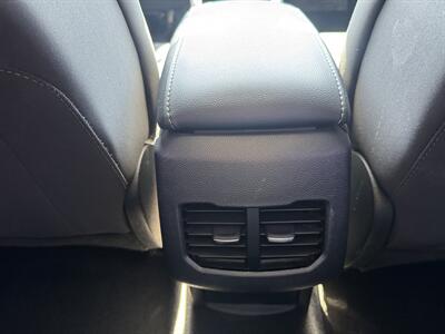 2019 Ford Fusion Hybrid SE   - Photo 34 - Norwalk, CA 90650-2241