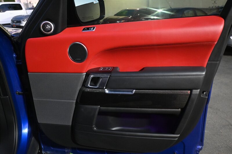 2020 Land Rover Range Rover Sport SVR photo 57