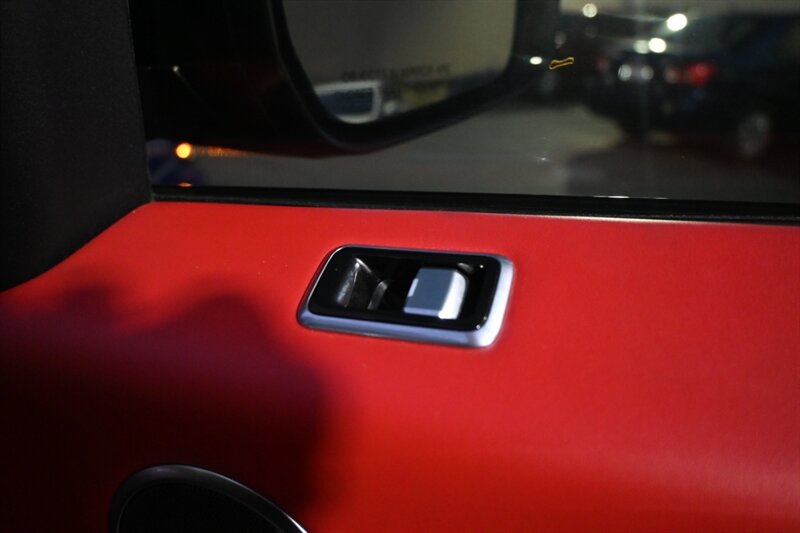 2020 Land Rover Range Rover Sport SVR photo 58