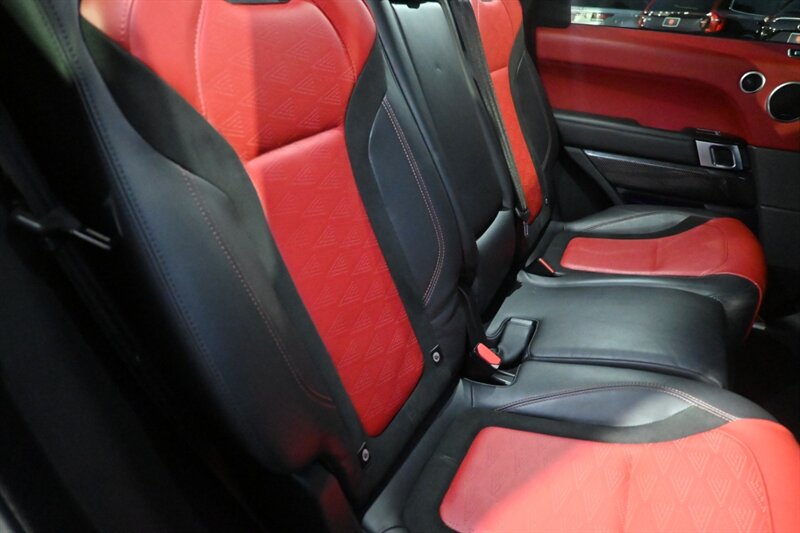 2020 Land Rover Range Rover Sport SVR photo 54