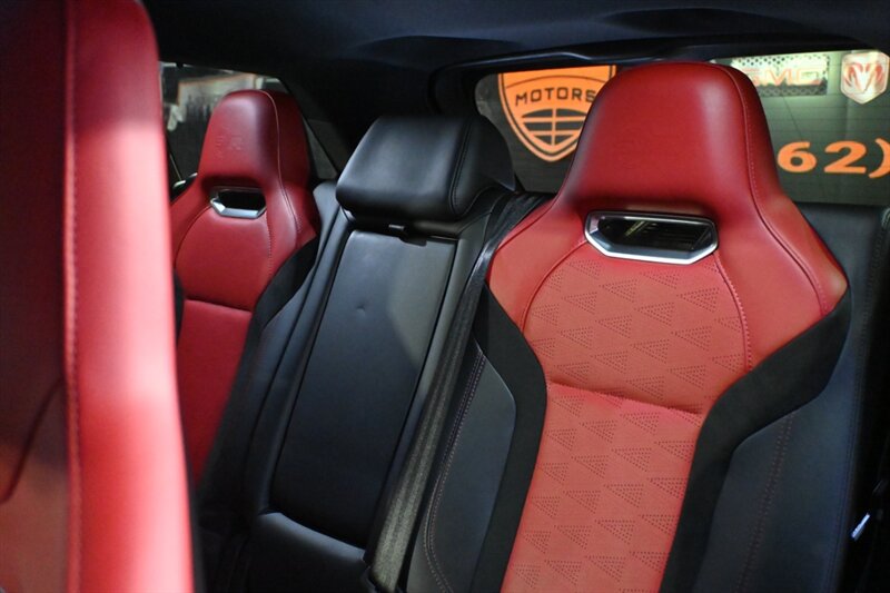 2020 Land Rover Range Rover Sport SVR photo 46