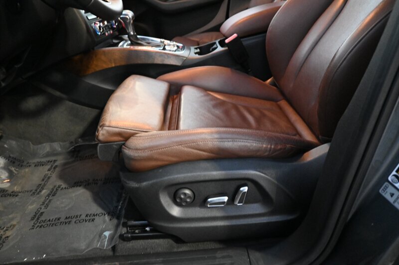 2014 Audi Q5 TDI Premium Plus S line photo 25