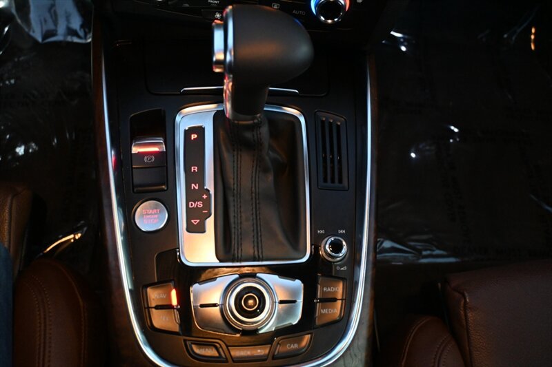 2014 Audi Q5 TDI Premium Plus S line photo 38