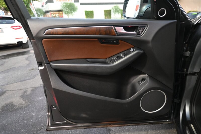 2014 Audi Q5 TDI Premium Plus S line photo 16
