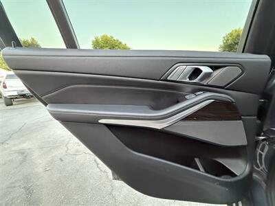 2019 BMW X7 xDrive40i   - Photo 25 - Norwalk, CA 90650-2241