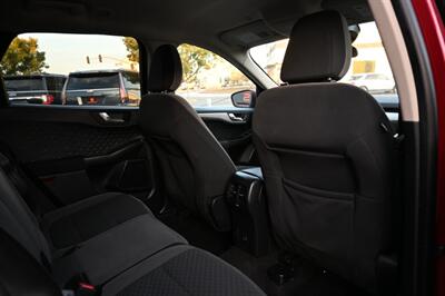 2020 Ford Escape SE   - Photo 49 - Norwalk, CA 90650-2241