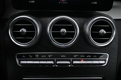 2022 Mercedes-Benz GLC GLC 300   - Photo 37 - Norwalk, CA 90650-2241