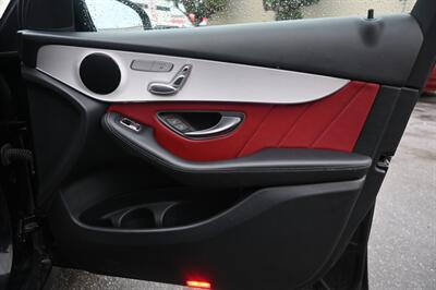 2022 Mercedes-Benz GLC GLC 300   - Photo 59 - Norwalk, CA 90650-2241