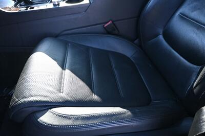 2016 Volkswagen Touareg VR6 Lux   - Photo 25 - Norwalk, CA 90650-2241