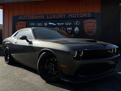2016 Dodge Challenger SRT Hellcat Coupe