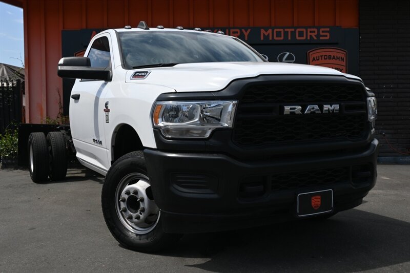 2021 RAM 3500 Tradesman - Photo 1 - Norwalk, CA 90650-2241