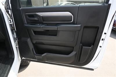 2021 RAM 3500 Tradesman   - Photo 46 - Norwalk, CA 90650-2241