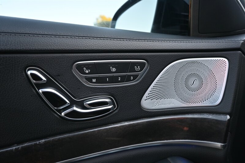 2016 Mercedes Benz S 550 photo 12