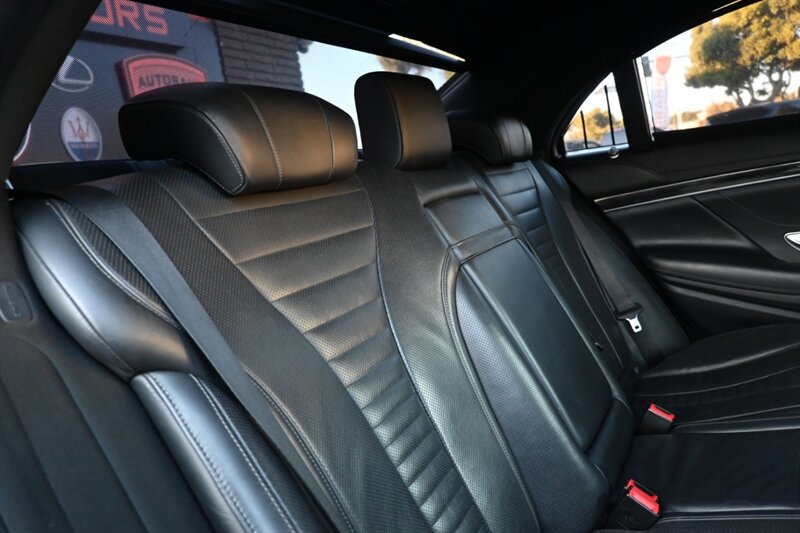2016 Mercedes Benz S 550 photo 47