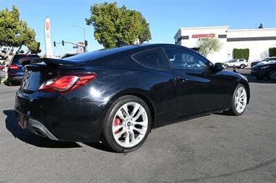 2016 Hyundai Genesis Coupe 3.8 Ultimate   - Photo 12 - Norwalk, CA 90650-2241