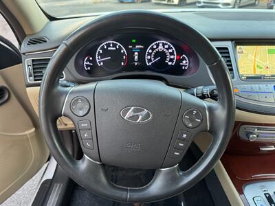 2013 Hyundai Genesis 3.8L - Photo 18 - Norwalk, CA 90650-2241