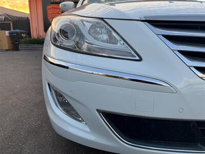 2013 Hyundai Genesis 3.8L - Photo 3 - Norwalk, CA 90650-2241