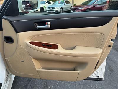 2013 Hyundai Genesis 3.8L - Photo 37 - Norwalk, CA 90650-2241