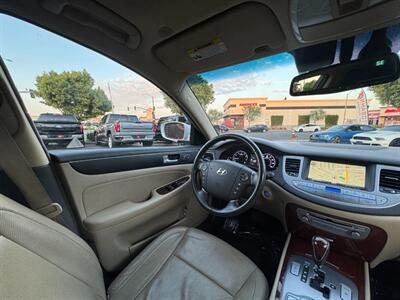 2013 Hyundai Genesis 3.8L - Photo 30 - Norwalk, CA 90650-2241