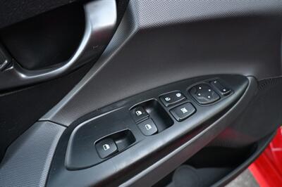 2019 Hyundai VELOSTER 2.0L   - Photo 19 - Norwalk, CA 90650-2241