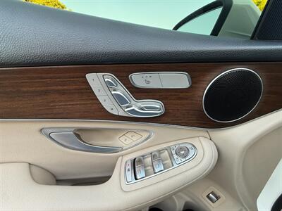2022 Mercedes-Benz GLC GLC 300 4MATIC - Photo 21 - Norwalk, CA 90650-2241