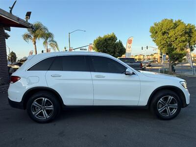 2022 Mercedes-Benz GLC GLC 300 4MATIC - Photo 16 - Norwalk, CA 90650-2241