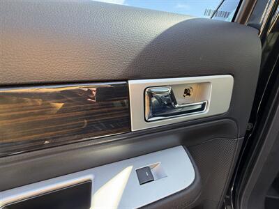 2010 Lincoln MKX   - Photo 26 - Norwalk, CA 90650-2241