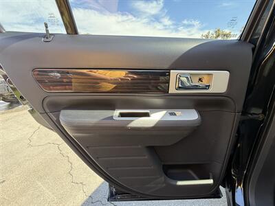 2010 Lincoln MKX   - Photo 27 - Norwalk, CA 90650-2241