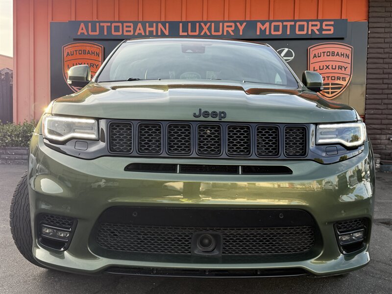 2020 Jeep Grand Cherokee SRT  