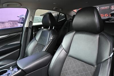 2017 Nissan Maxima 3.5 SR   - Photo 23 - Norwalk, CA 90650-2241