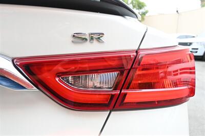 2017 Nissan Maxima 3.5 SR   - Photo 12 - Norwalk, CA 90650-2241