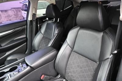 2017 Nissan Maxima 3.5 SR   - Photo 21 - Norwalk, CA 90650-2241