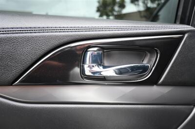 2017 Nissan Maxima 3.5 SR   - Photo 43 - Norwalk, CA 90650-2241