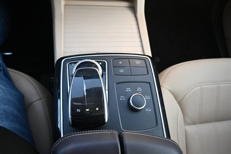 2018 Mercedes Benz GLE 350 4MATIC photo 31