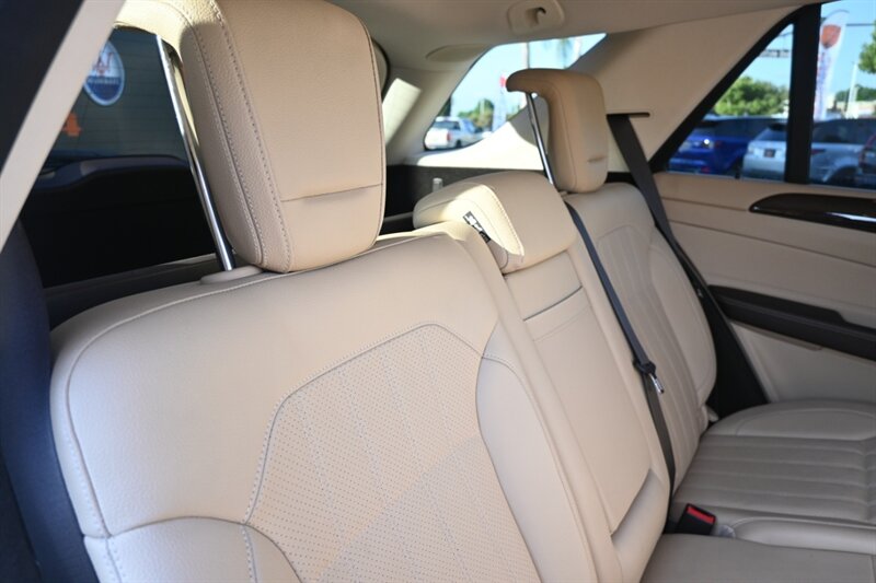 2018 Mercedes Benz GLE 350 4MATIC photo 44