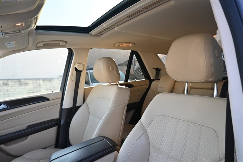 2018 Mercedes Benz GLE 350 4MATIC photo 14