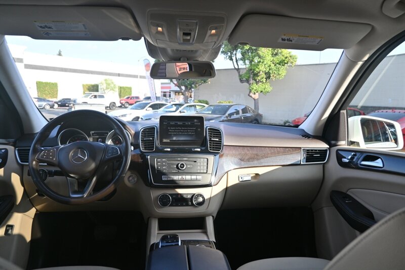 2018 Mercedes Benz GLE 350 4MATIC photo 40