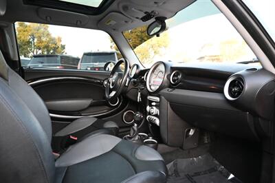 2010 MINI Cooper S   - Photo 48 - Norwalk, CA 90650-2241