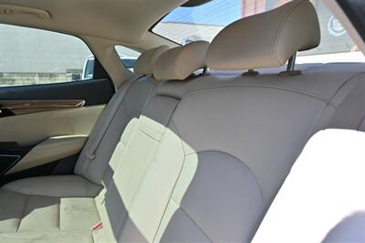 2017 Kia Cadenza Premium   - Photo 40 - Norwalk, CA 90650-2241