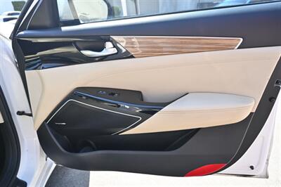 2017 Kia Cadenza Premium   - Photo 56 - Norwalk, CA 90650-2241