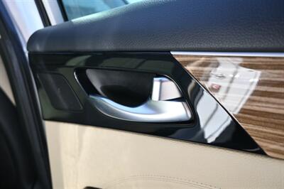 2017 Kia Cadenza Premium   - Photo 47 - Norwalk, CA 90650-2241