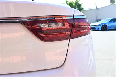 2017 Kia Cadenza Premium   - Photo 11 - Norwalk, CA 90650-2241