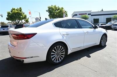 2017 Kia Cadenza Premium   - Photo 12 - Norwalk, CA 90650-2241