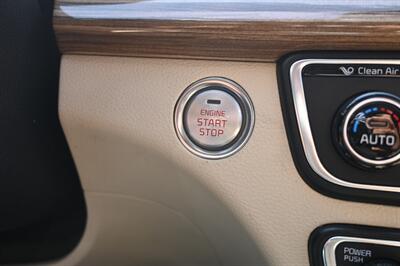 2017 Kia Cadenza Premium   - Photo 32 - Norwalk, CA 90650-2241