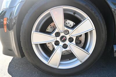 2009 Pontiac G8 GT w/Bluetooth   - Photo 15 - Norwalk, CA 90650-2241