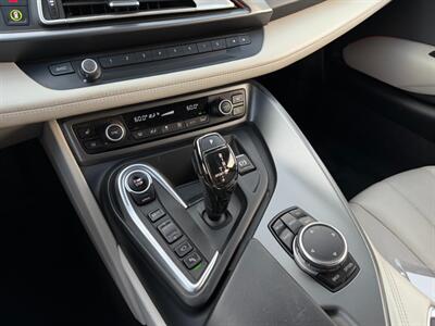 2015 BMW i8 - Photo 34 - Norwalk, CA 90650-2241